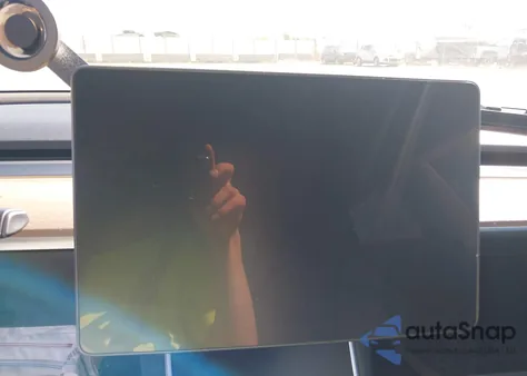 2018 Tesla Model 3 Long Range/Performance из США, поврежденный, VIN 5YJ3E1EB5JF067193